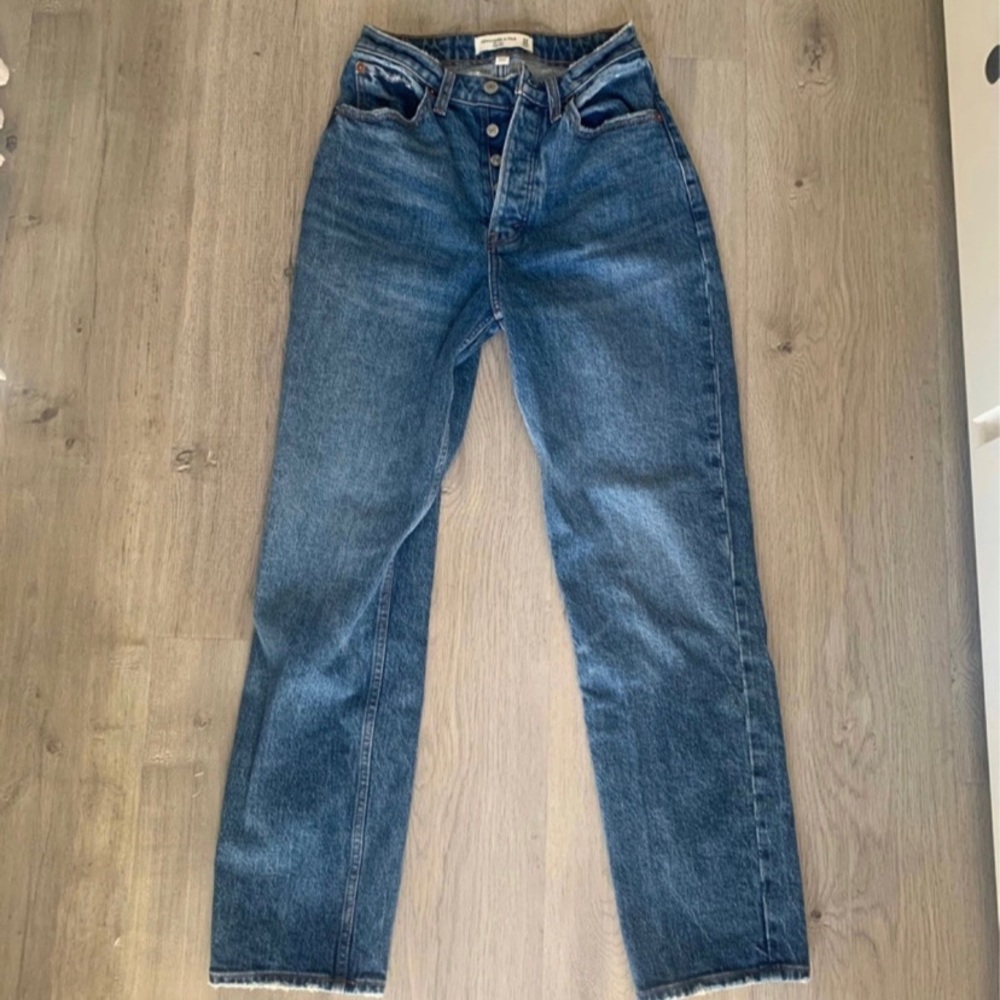 Abercrombie and fitch dad jeans